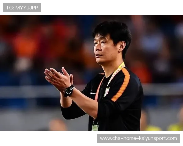 李霄鹏的教练课程是否应被职业学院采纳？